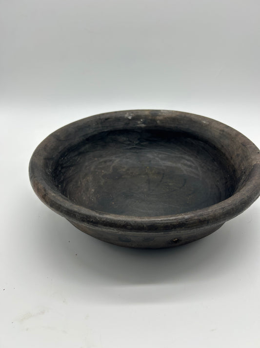 Awo Tasa (Black Clay Offering Bowl)